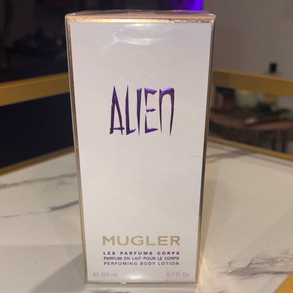 Large Full Sized Sealed Mugler Alien Perfumed Body Lotion Les Parfums Corps Lait